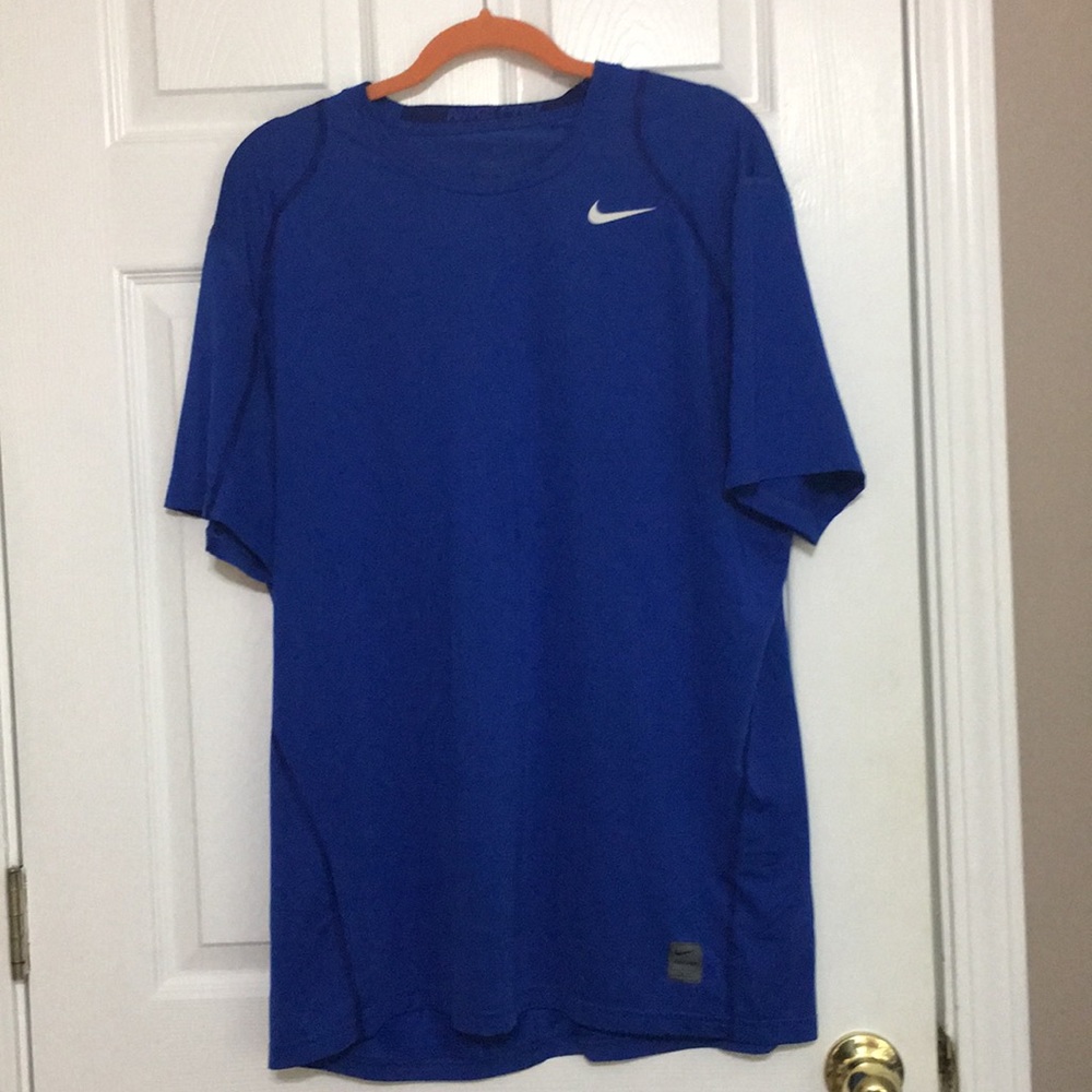 Nike Pro dry fit T-shirt
